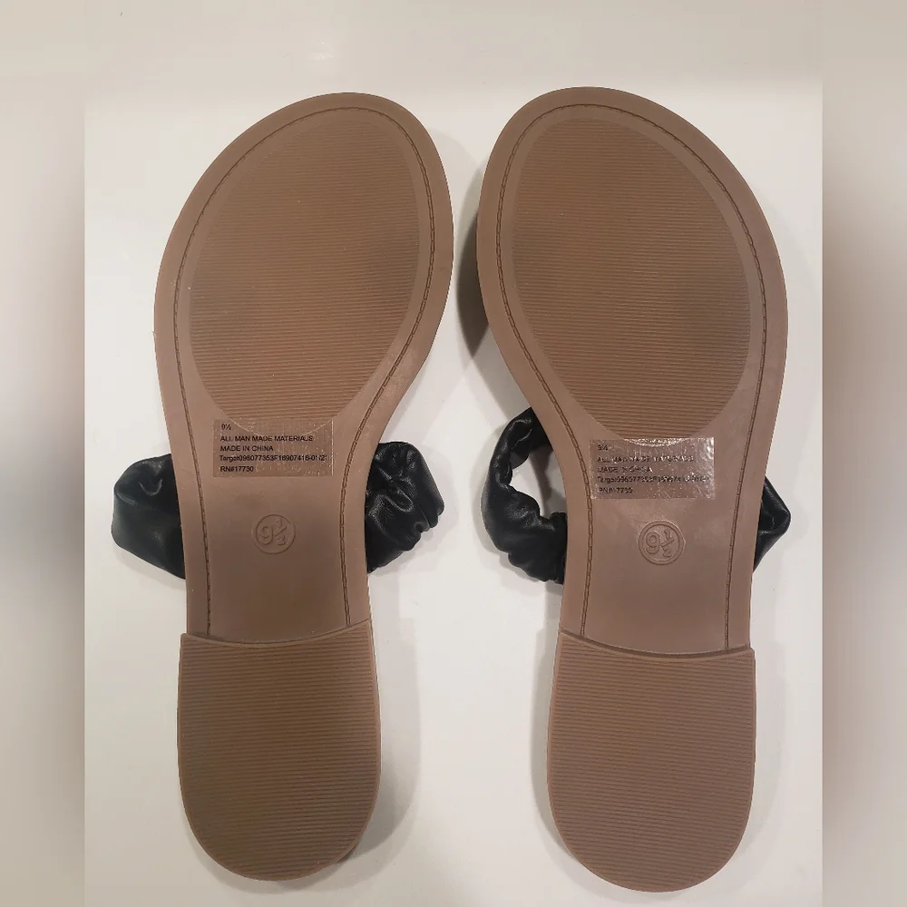 Sandals - Picture 4 of 4